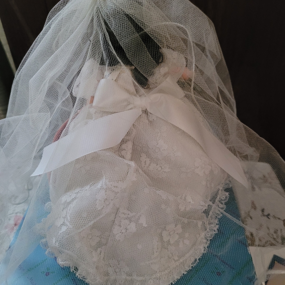 Madame Alexander Bride 8 Inch American Collection Doll With Box And Tags 337 - Picture 7 of 11
